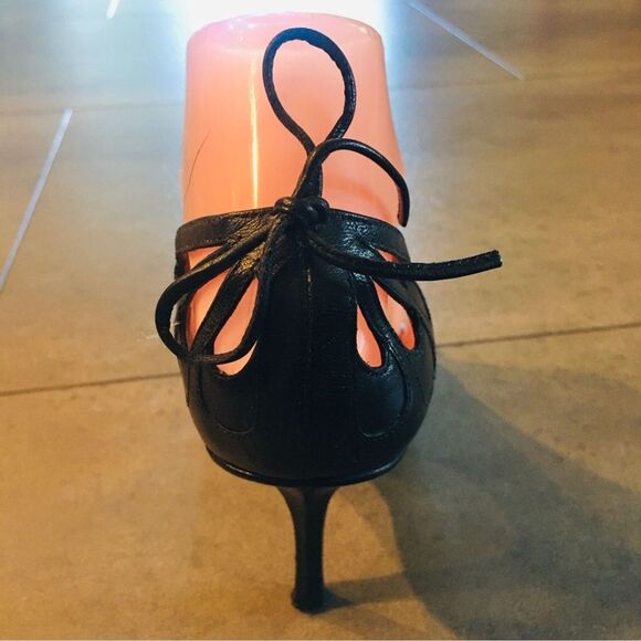 JIMMY CHOO Y2K Black Leather Bow Butterfly Cutouts Heels Pumps Shoes 37.5/7 - Picture 5 of 14